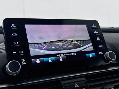 Used 2018 Honda Accord EX-L image 17