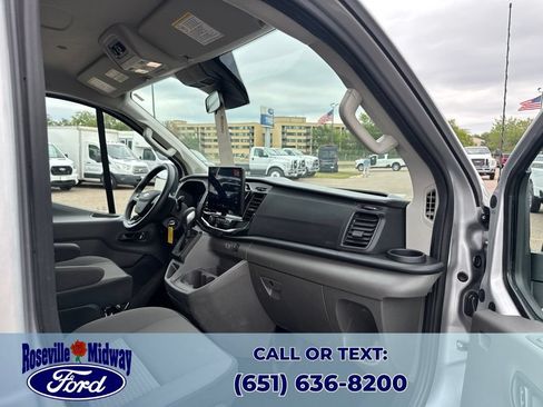 Used 2025 Ford Transit 350 XLT RWD image 22