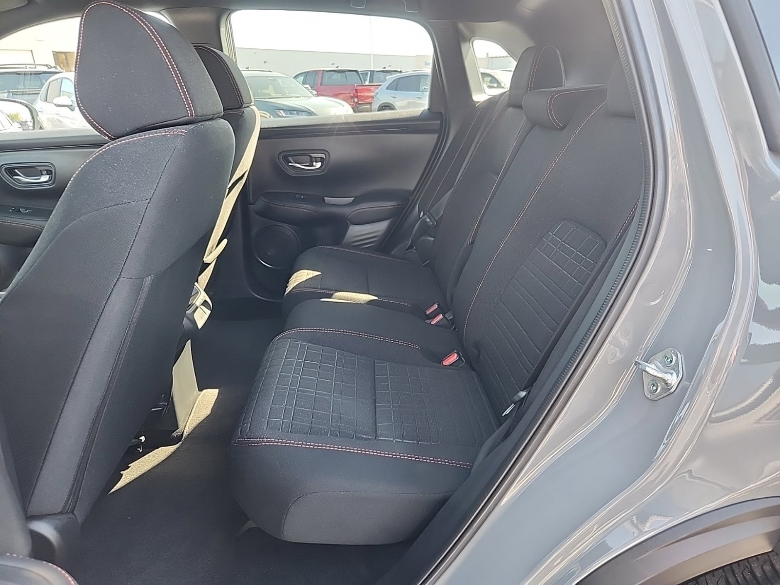 Used 2025 Honda HR-V Sport image 30