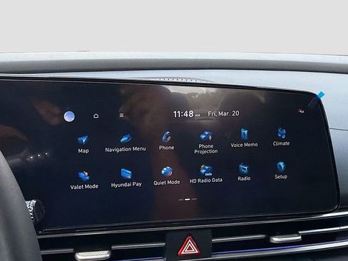 New 2026 Hyundai Elantra Limited FWD image 15