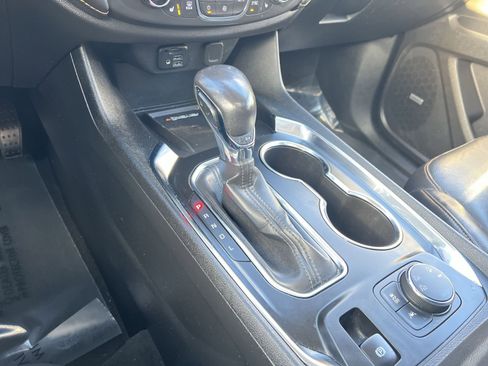 Used 2021 Chevrolet Traverse Premier w/ Redline Edition image 22