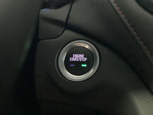 Used 2023 Chevrolet Equinox RS image 22