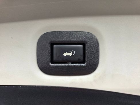 Used 2020 Nissan Rogue SL w/ Premium Package FWD image 26
