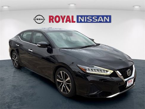 Used 2021 Nissan Maxima 3.5 SV w/ Floor Mat Group image 9