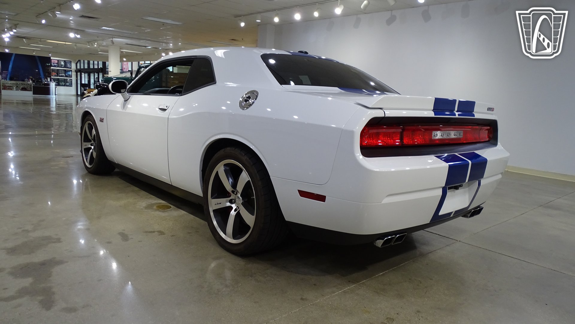 Used 2011 Dodge Challenger SRT8 w/ SRT Option Group II RWD image 9
