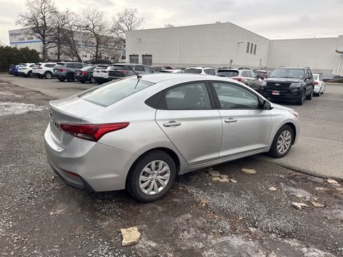 Used 2019 Hyundai Accent SE image 15