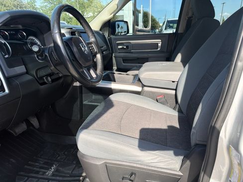 Used 2017 RAM 1500 Lone Star RWD image 15