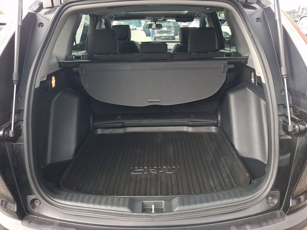 Used 2017 Honda CR-V EX image 18