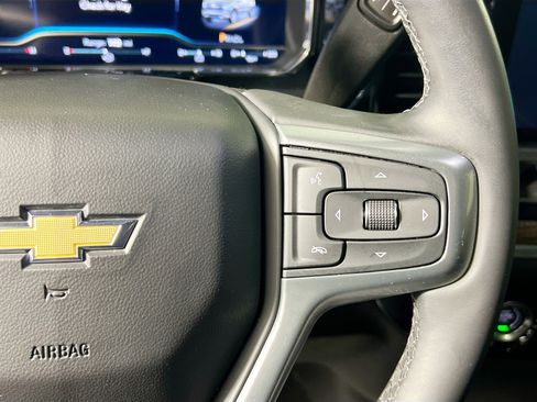 Used 2024 Chevrolet Silverado 1500 LT RWD image 19