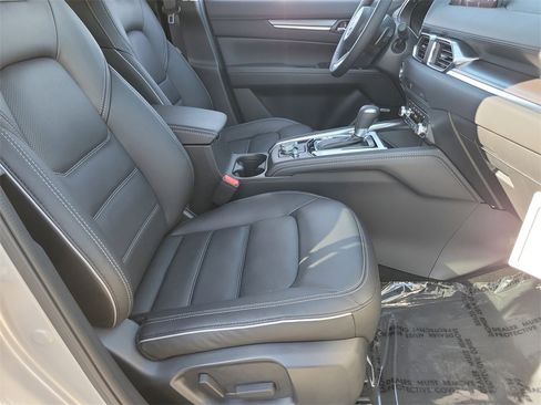 New 2025 MAZDA CX-5 AWD 2.5 S w/ Premium Plus Pkg image 17