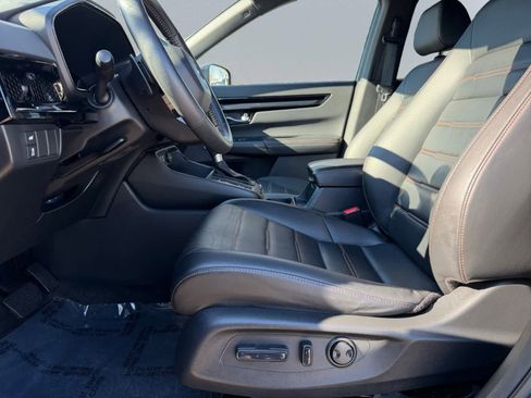 Used 2025 Honda CR-V Sport Touring image 7