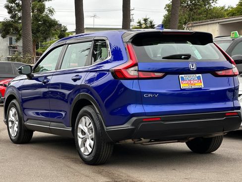 Used 2024 Honda CR-V LX image 6