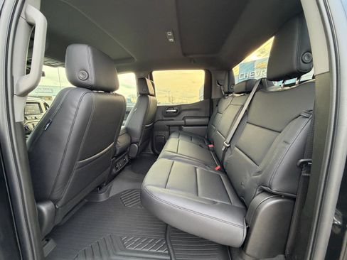 Used 2026 Chevrolet Silverado 1500 Custom Trail Boss AWD/4WD image 11