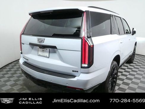 Used 2026 Cadillac Escalade Sport w/ LPO, ONYX Package image 3