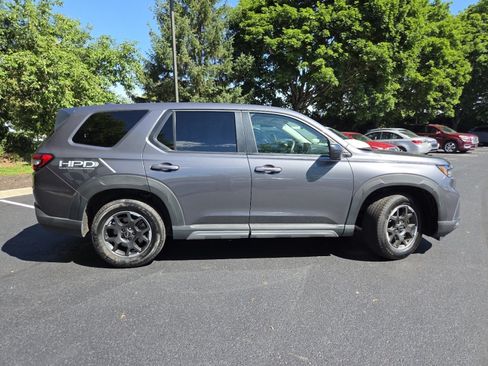 Certified 2023 Honda Pilot LX image 22