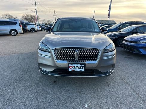 Used 2021 Lincoln Corsair Reserve image 14