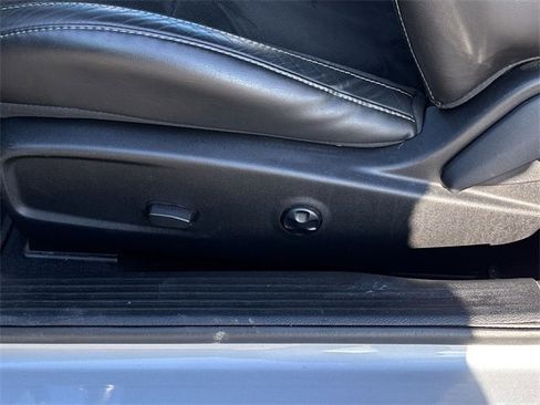 Used 2021 Dodge Challenger GT w/ Plus Package image 21