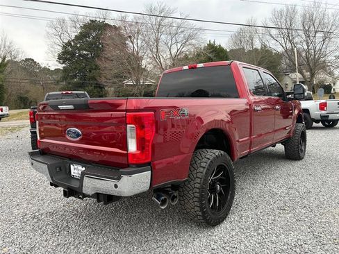 Used 2019 Ford F250 XLT w/ XLT Premium Package image 7