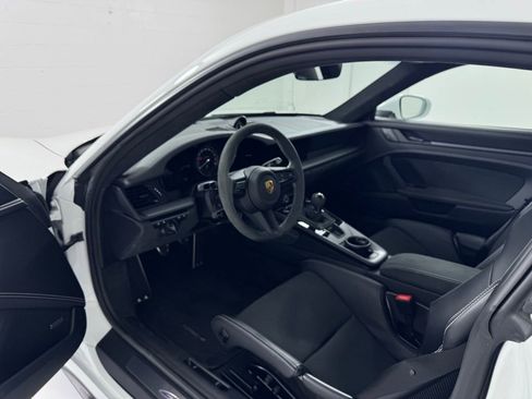 Certified 2022 Porsche 911 GT3 RWD image 16