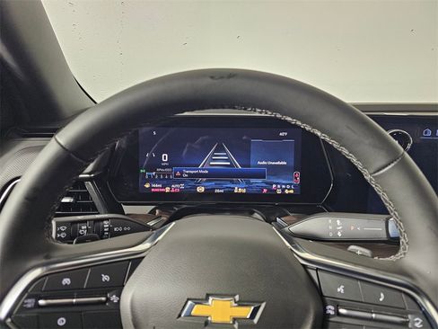 New 2026 Chevrolet Suburban Premier w/ Sun And Tow Package image 27