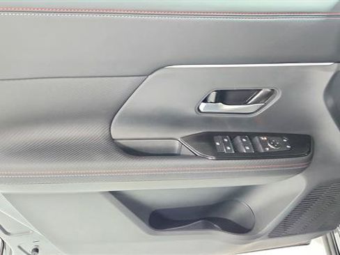 Certified 2026 Nissan Kicks SR FWD image 18