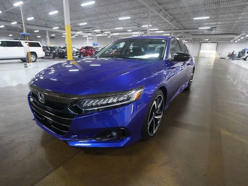 Used 2021 Honda Accord Sport Special Edition image 12