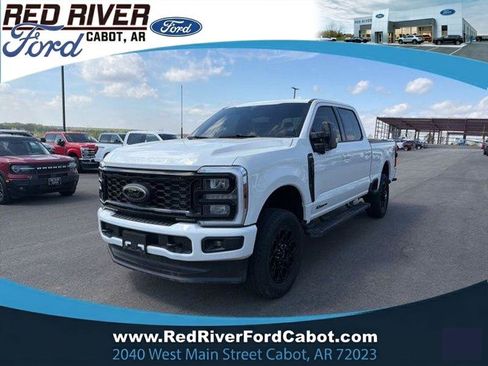 Used 2025 Ford F350 Lariat w/ Black Appearance Package AWD/4WD image 1