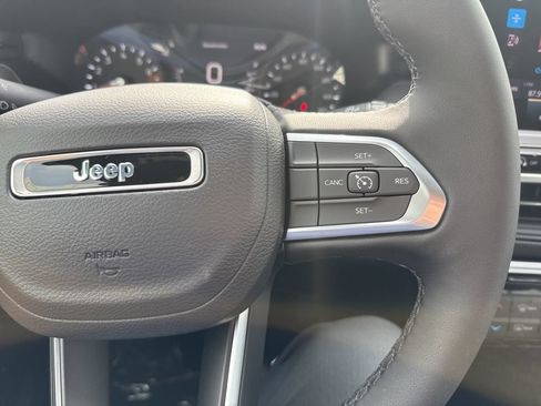 New 2026 Jeep Compass Latitude AWD/4WD image 12