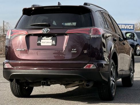 Used 2016 Toyota RAV4 LE image 5