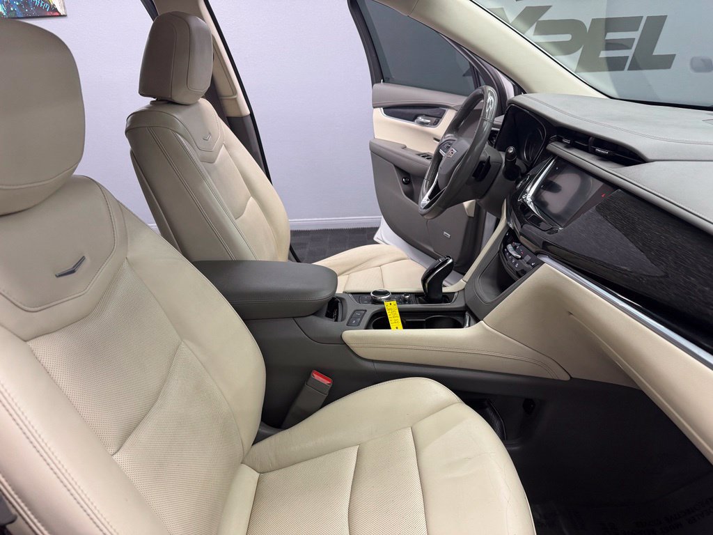 Used 2020 Cadillac XT6 Premium Luxury FWD image 50