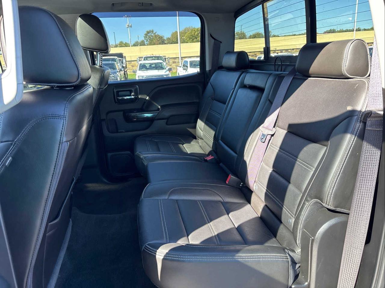Used 2016 GMC Sierra 3500 Denali w/ Driver Alert Package AWD/4WD image 19