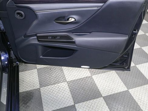 Used 2019 Lexus ES 350 image 19