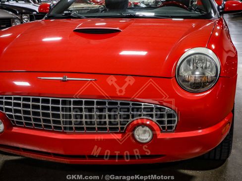 Used 2002 Ford Thunderbird Deluxe image 45