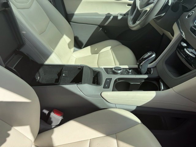 Used 2024 Cadillac XT5 Premium Luxury w/ LPO, Floor Liner Package AWD/4WD image 21