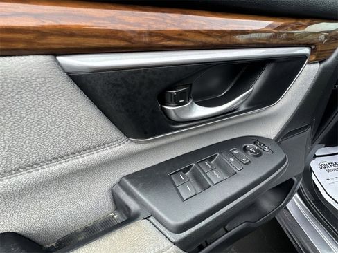 Used 2019 Honda CR-V EX image 13