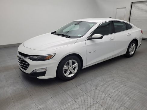 Used 2023 Chevrolet Malibu LS w/ Driver Confidence Package FWD image 2