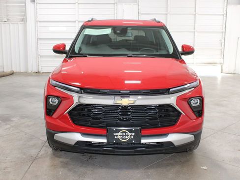 New 2026 Chevrolet TrailBlazer LT w/ Convenience Package FWD image 3