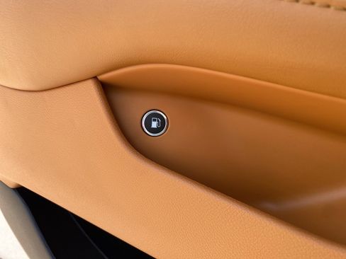 Used 2023 Chrysler Pacifica Pinnacle image 37