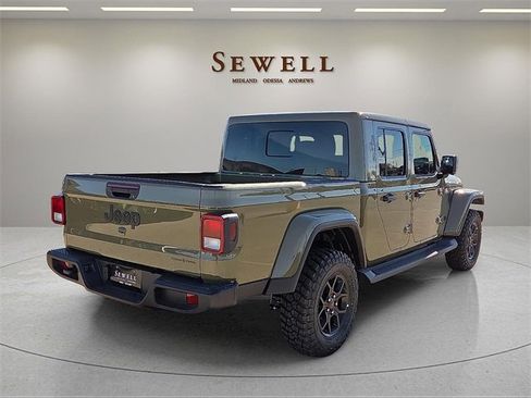 New 2026 Jeep Gladiator Sport image 5