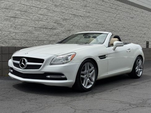 Used 2015 Mercedes-Benz SLK 250 image 1