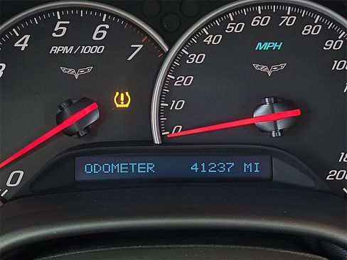 Used 2008 Chevrolet Corvette Coupe w/ Preferred Equipment Group image 19