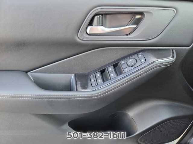 Certified 2026 Nissan Rogue SV w/ Cold Weather Package FWD image 32