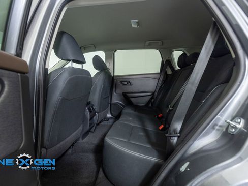 Used 2023 Nissan Rogue S AWD/4WD image 27