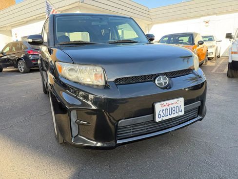 Used 2012 Scion xB image 10