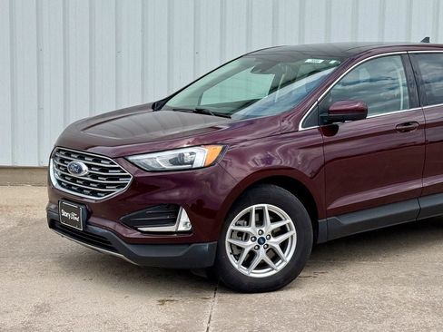 Used 2021 Ford Edge SEL w/ Convenience Package AWD/4WD image 2