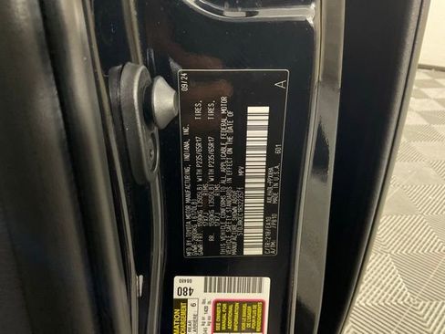 Used 2024 Toyota Sienna XLE image 29