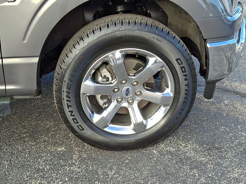 Used 2023 Ford F150 Lariat w/ Equipment Group 502A High image 9