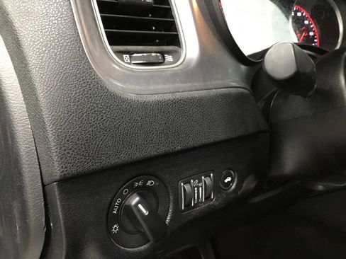 Used 2023 Dodge Charger SXT RWD image 8
