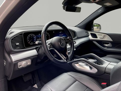 Used 2024 Mercedes-Benz GLE 350 4MATIC image 17