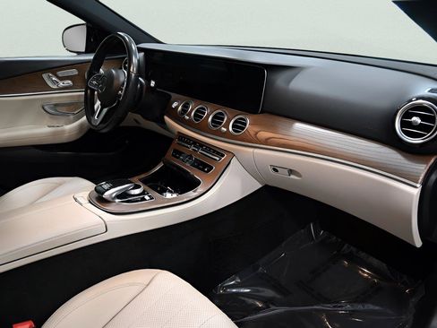 Used 2020 Mercedes-Benz E 450 4MATIC Sedan image 21